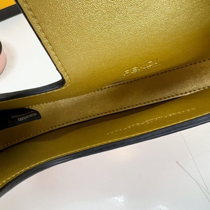 フェンディバッグコピー 定番人気2022新品 FENDI レディース ハンドバッグ - 画像 (8)