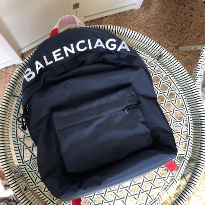 バレンシアガバッグコピー 2021新品注目度NO.1 BALENCIAGA 男女兼用 バックパック - 画像 (7)