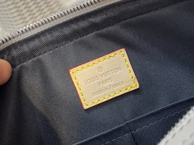 人気高級ルイヴィトンバッグコピー 2021新品注目度NO.1 Louis Vuitton メンズ ショルダーバッグ - 画像 (9)