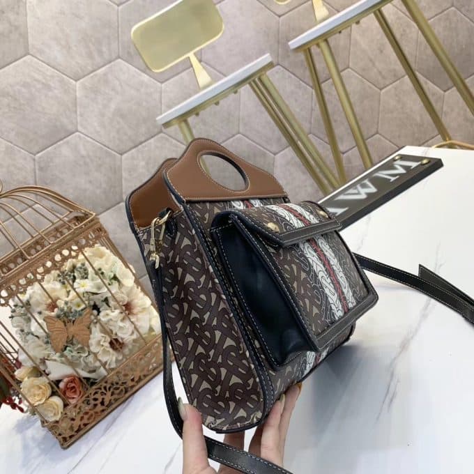 2019秋冬定番商品バーバリー(BURBERRY)☆レディース ハンドバックコピー☆爆発人気商品!数量限定発表★♫♪ - 画像 (4)
