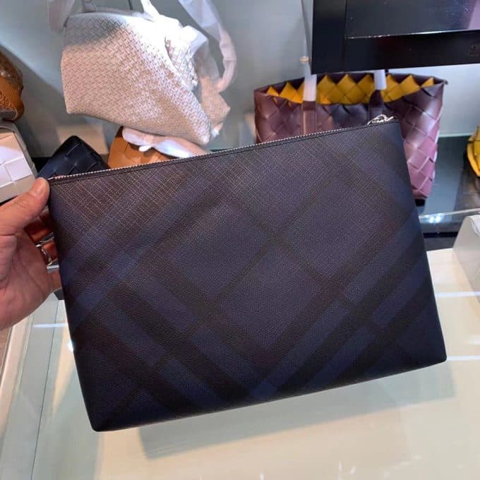 バーバリーバッグコピー 定番人気2021新品 BURBERRY メンズ セカンドバッグ