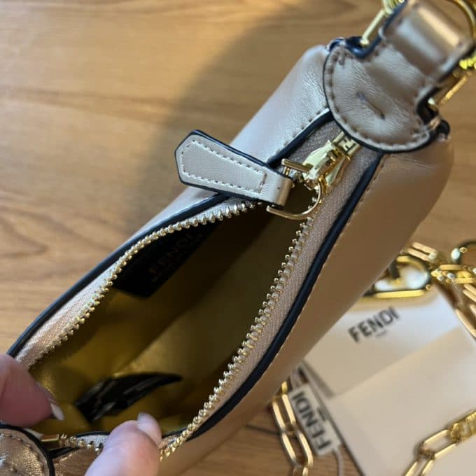 フェンディバッグコピー 大人気2022新品 FENDI レディース ハンドバッグ - 画像 (8)