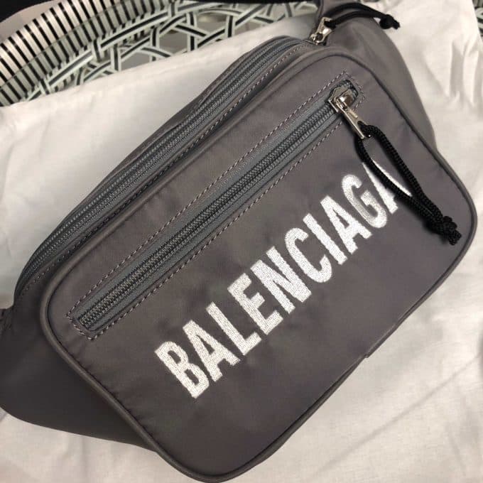 バレンシアガバッグコピー 定番人気2021新品 BALENCIAGA 男女兼用 ウエストポーチ - 画像 (4)