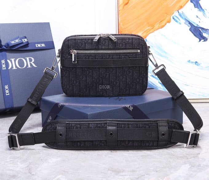 ディオールバッグコピー 定番人気2021新品 Dior メンズ ショルダーバッグ