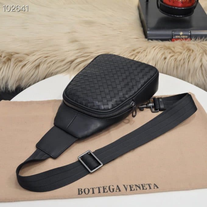 ボッテガヴェネタバッグコピー 2021新品注目度NO.1 Bottega Veneta メンズ ボディバッグ - 画像 (4)