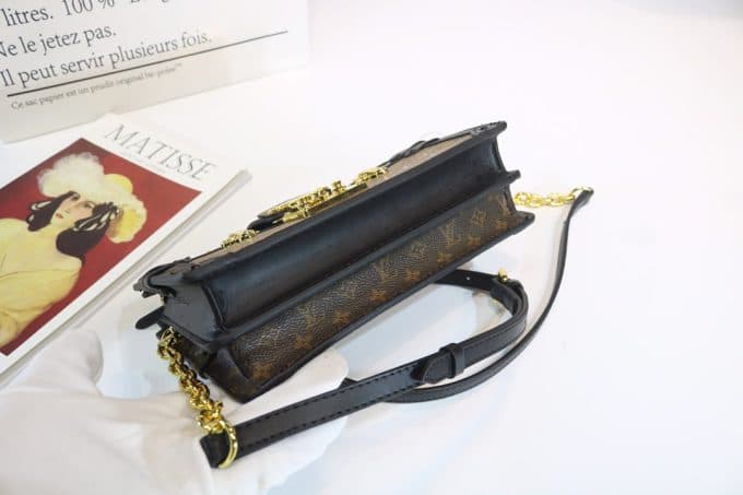 ルイヴィトンバッグコピー 定番人気2020新品 Louis Vuitton レディース ショルダーバッグ - 画像 (4)