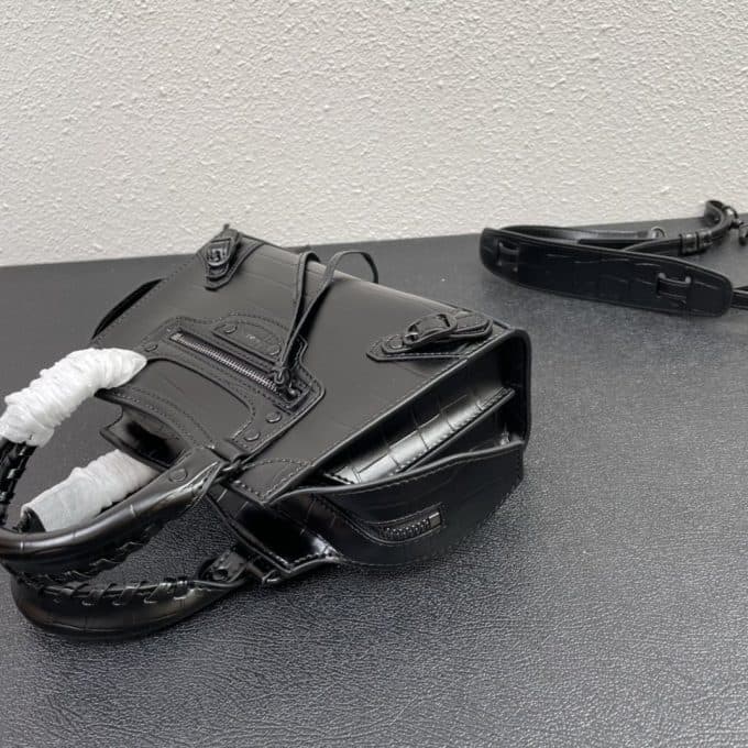 バレンシアガバッグコピー 2022新品注目度NO.1 BALENCIAGAレディース ハンドバッグ - 画像 (6)