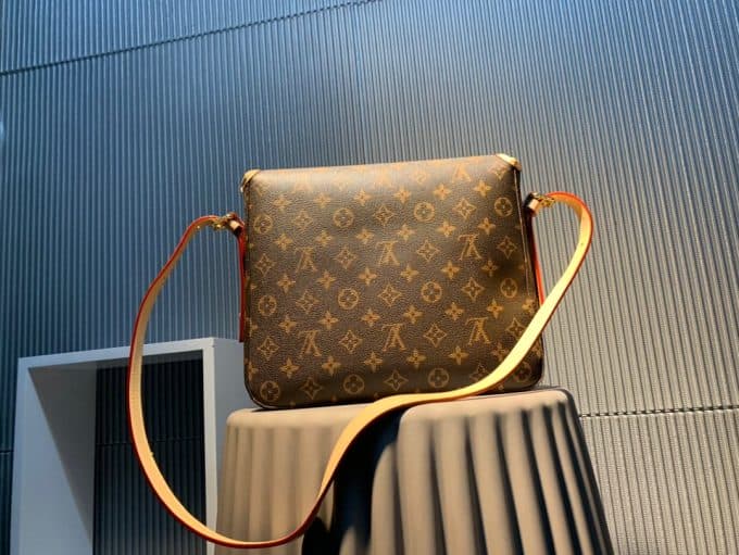 ルイヴィトンバッグコピー 定番人気2020新品 Louis Vuitton レディース ショルダーバッグ - 画像 (4)