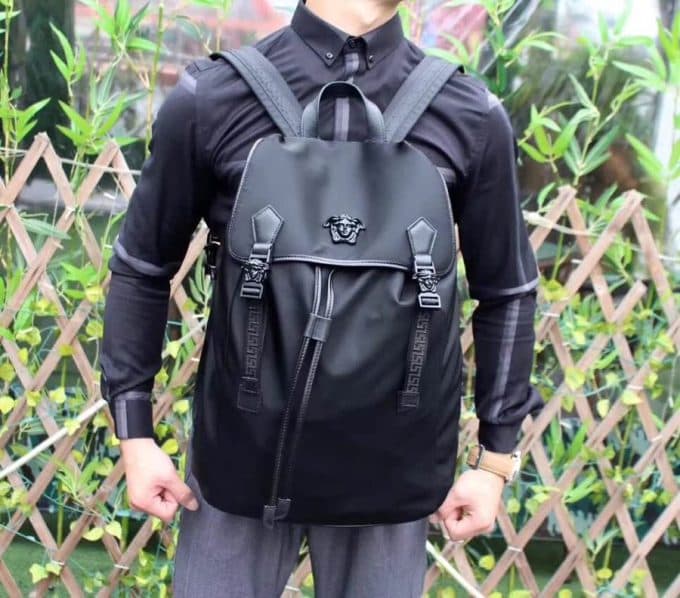 ヴェルサーチェバッグコピー 2021新品注目度NO.1 VERSACE メンズ バックパック - 画像 (4)