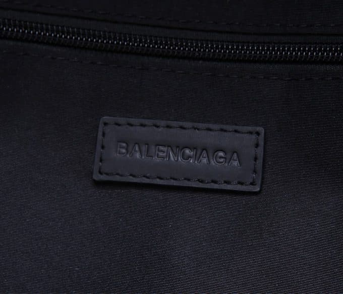 バレンシアガバッグコピー 定番人気2021新品 BALENCIAGA メンズ バックパック - 画像 (9)