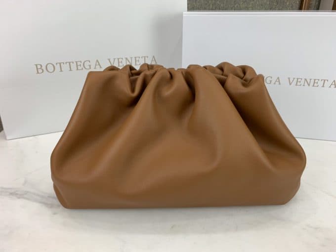 2019大人気爆発ボッテガヴェネタ(Bottega Veneta)☆レディースセカンドバッグコピー☆人気商品今流行り欠かせない存在☆★