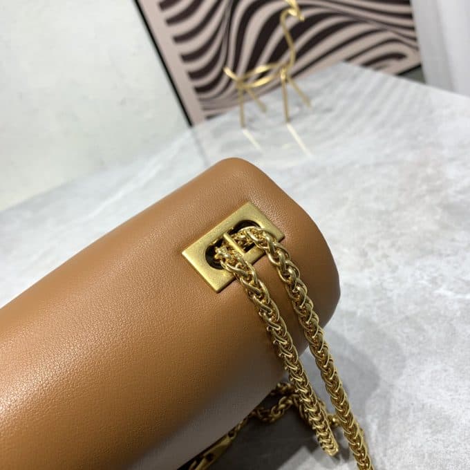 ヴァレンティノバッグコピー 2022新品注目度NO.1 Valentino レディース ショルダーバッグ - 画像 (5)