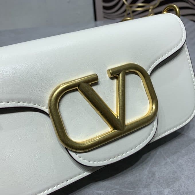 ヴァレンティノバッグコピー 定番人気2022新品 Valentino レディース ショルダーバッグ - 画像 (4)