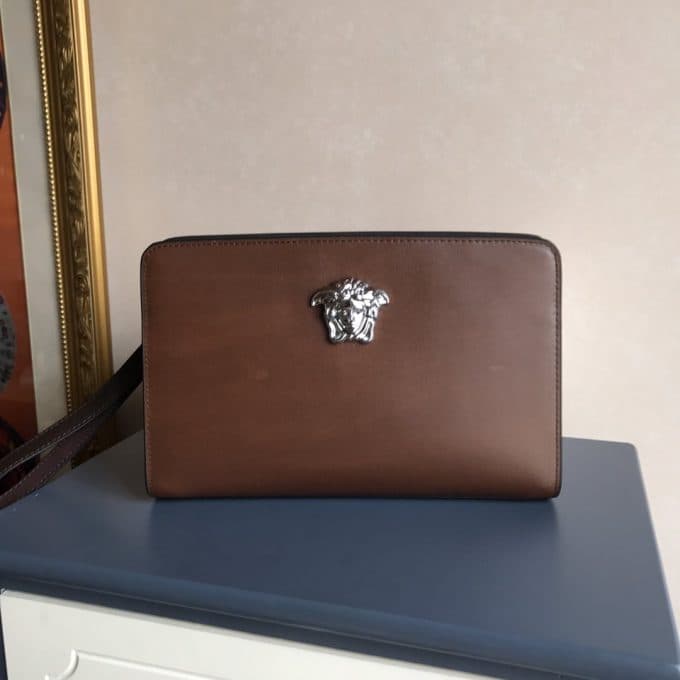 ヴェルサーチェバッグコピー 2021新品注目度NO.1 VERSACE メンズ セカンドバッグ