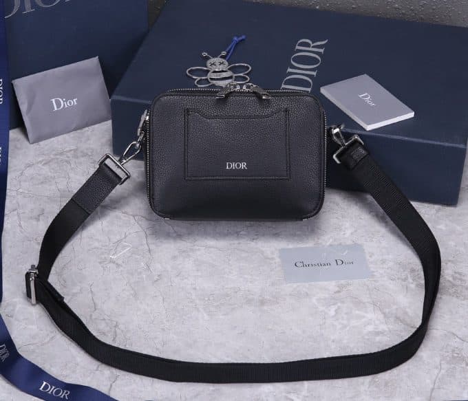 ディオールバッグコピー 大人気2021新品 Dior メンズ ショルダーバッグ