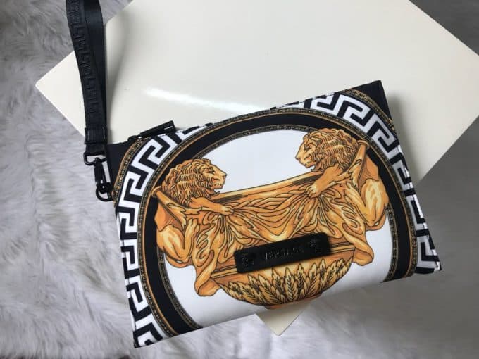 ヴェルサーチェバッグコピー 定番人気2021新品 VERSACE メンズ セカンドバッグ - 画像 (6)