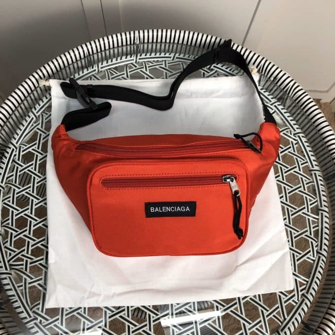 バレンシアガバッグコピー 定番人気2021新品 BALENCIAGA男女兼用 ウエストポーチ - 画像 (2)
