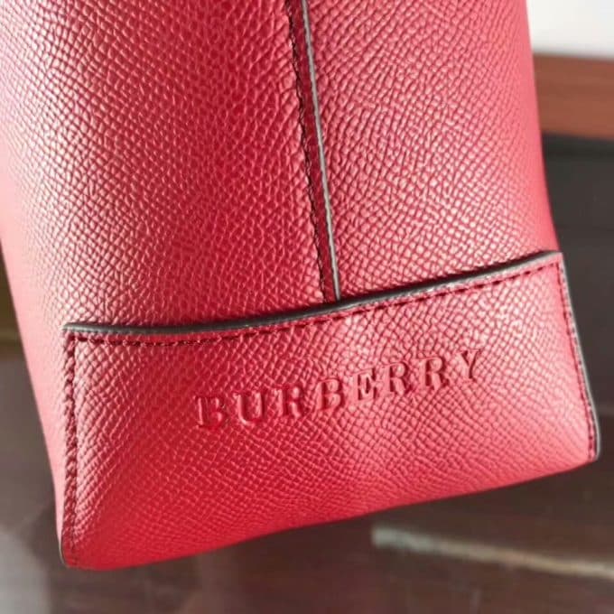 2019大人気爆発バーバリー(BURBERRY)☆レディース トートバッグコピー☆人気商品今流行り欠かせない存在☆★ - 画像 (7)