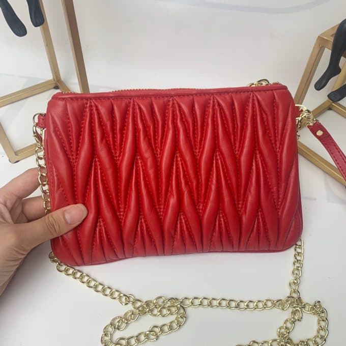 2019新作超売れ筋ミュウミュウ(MIUMIU)☆ ショルダーバッグコピー☆効果抜群♪視線を独り占める!! - 画像 (3)