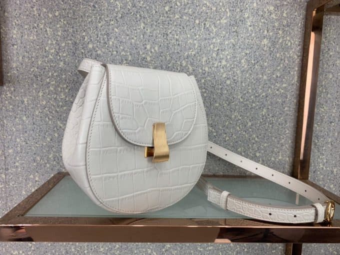 2019秋冬大人気ボッテガヴェネタ(Bottega Veneta)☆レディース ショルダーバッグコピー☆絶品定番商品!今から活躍!絶賛発売中！♪♪ - 画像 (2)