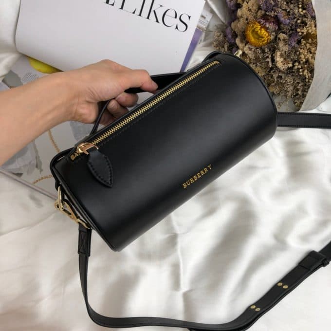 2019秋冬注目度NO.1バーバリー(BURBERRY)☆レディース ショルダーバッグコピー☆特別価格にて販売!!アイテム続々追加中♪♪♪ - 画像 (9)