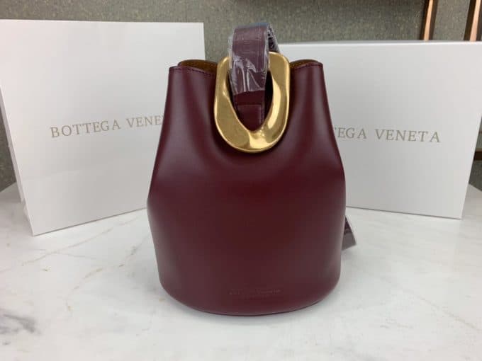 2019秋冬高品質ボッテガヴェネタ(Bottega Veneta)☆レディースバケツバッグコピー☆数量限定発表！お見逃しなく！