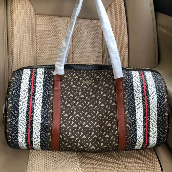 高品質バーバリーバッグコピー 定番人気2021新品 BURBERRY メンズ ボストンバッグ - 画像 (3)