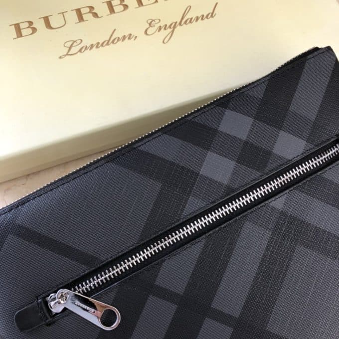 バーバリーバッグコピー 2021新品注目度NO.1 BURBERRY メンズ セカンドバッグ - 画像 (4)