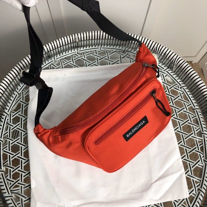 バレンシアガバッグコピー 定番人気2021新品 BALENCIAGA男女兼用 ウエストポーチ - 画像 (4)
