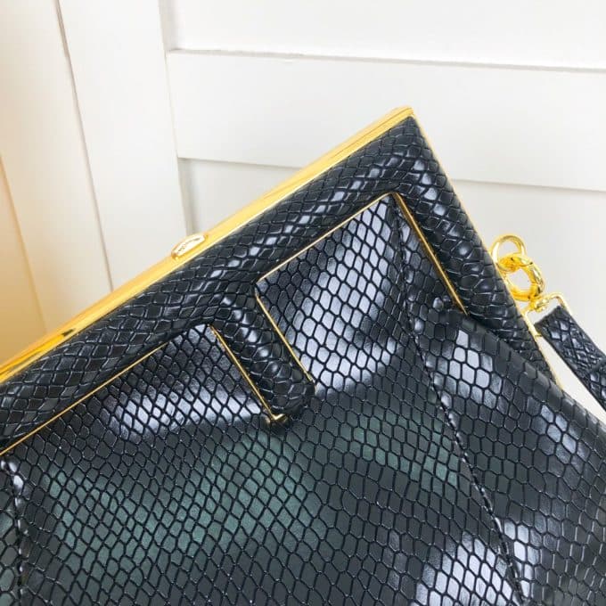 フェンディバッグコピー 2022新品注目度NO.1 FENDI レディース ショルダーバッグ - 画像 (4)