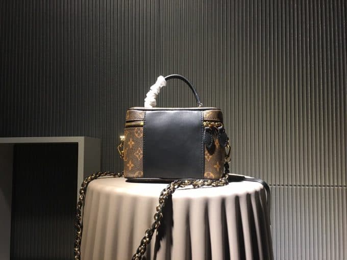 ルイヴィトンバッグコピー 2020新品注目度NO.1 Louis Vuitton レディース バケツバッグ - 画像 (4)