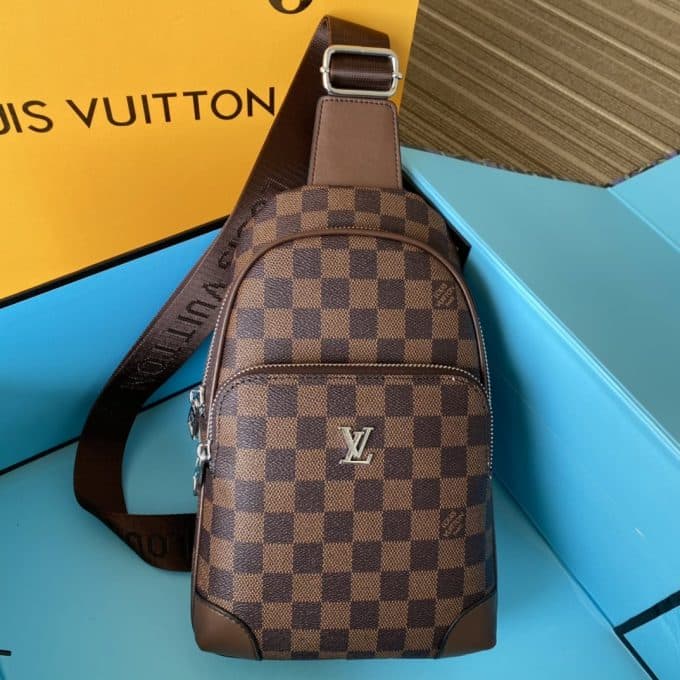 ルイヴィトンバッグコピー 2021新品注目度NO.1 Louis Vuitton メンズ ボディバッグ