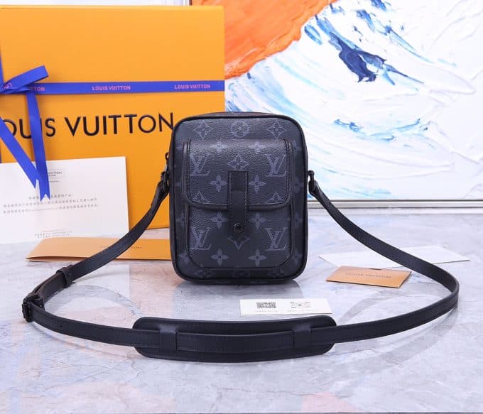 ルイヴィトンバッグコピー 2021新品注目度NO.1 Louis Vuitton メンズ ショルダーバッグ