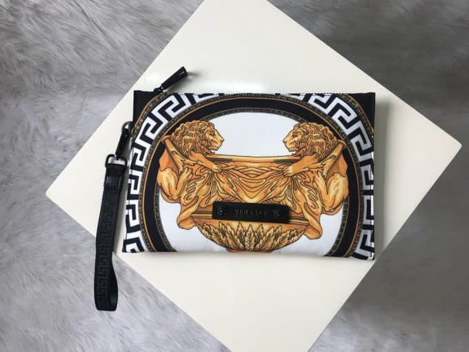 ヴェルサーチェバッグコピー 定番人気2021新品 VERSACE メンズ セカンドバッグ