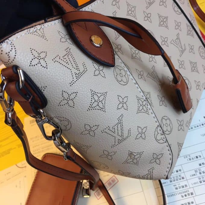 ルイヴィトンバッグコピー 大人気2020新品 Louis Vuitton レディース トートバッグ - 画像 (7)
