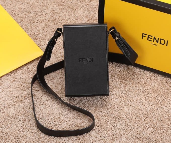 フェンディバッグコピー 定番人気2022新品 FENDI 男女兼用 携帯 電話 バッグ