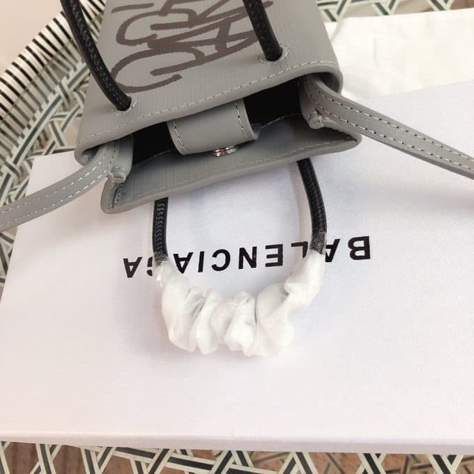 高品質 バレンシアガバッグコピー 2021新品注目度NO.1 BALENCIAGA 男女兼用 ショルダーバッグ - 画像 (7)