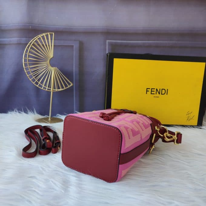 フェンディバッグコピー 大人気2022新品 FENDI レディース バケツバッグ - 画像 (6)