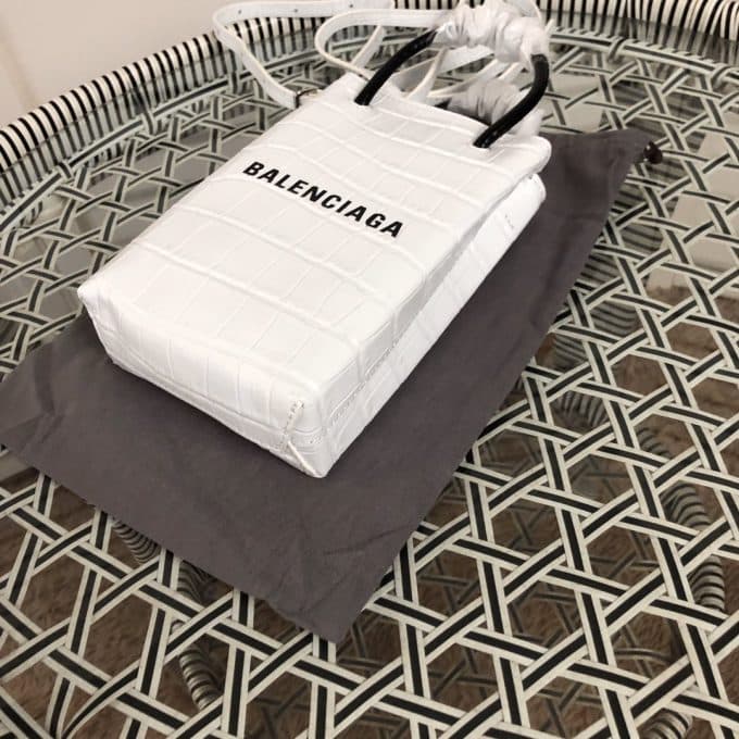 高品質 バレンシアガバッグコピー 定番人気2021新品 BALENCIAGA 男女兼用 ショルダーバッグ - 画像 (4)