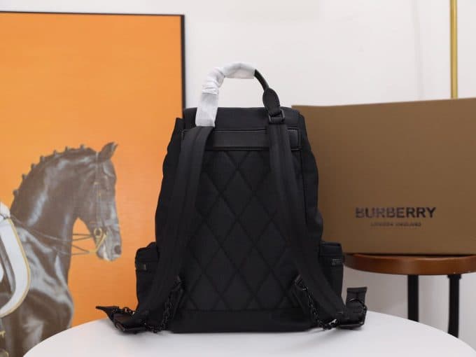 バーバリーバッグコピー 大人気2021新品 BURBERRY 男女兼用 バックパック - 画像 (3)
