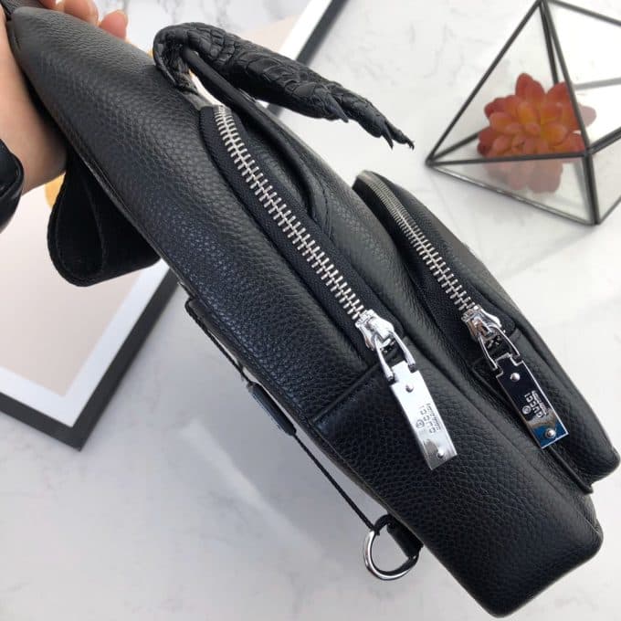 グッチバッグコピー 2021新品注目度NO.1 GUCCI メンズ ボディバッグ - 画像 (4)