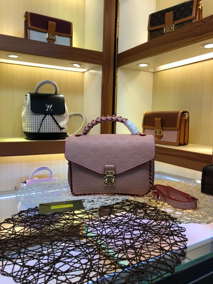 ルイヴィトンバッグコピー 定番人気2020新品 Louis Vuitton レディース ショルダーバッグ