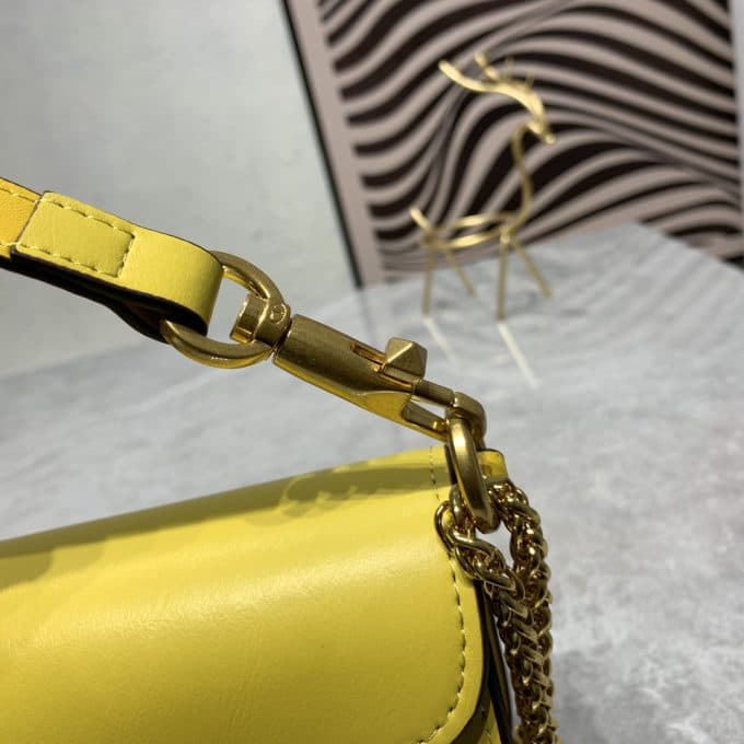 ヴァレンティノバッグコピー 2022新品注目度NO.1 Valentino レディース ショルダーバッグ - 画像 (5)