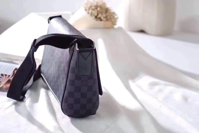 ルイヴィトンバッグコピー 定番人気2021新品 Louis Vuitton 男女兼用 ショルダーバッグ - 画像 (5)