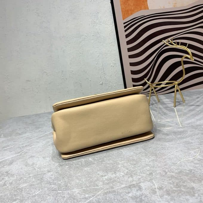 ヴァレンティノバッグコピー 2022新品注目度NO.1 Valentino レディース ショルダーバッグ - 画像 (7)