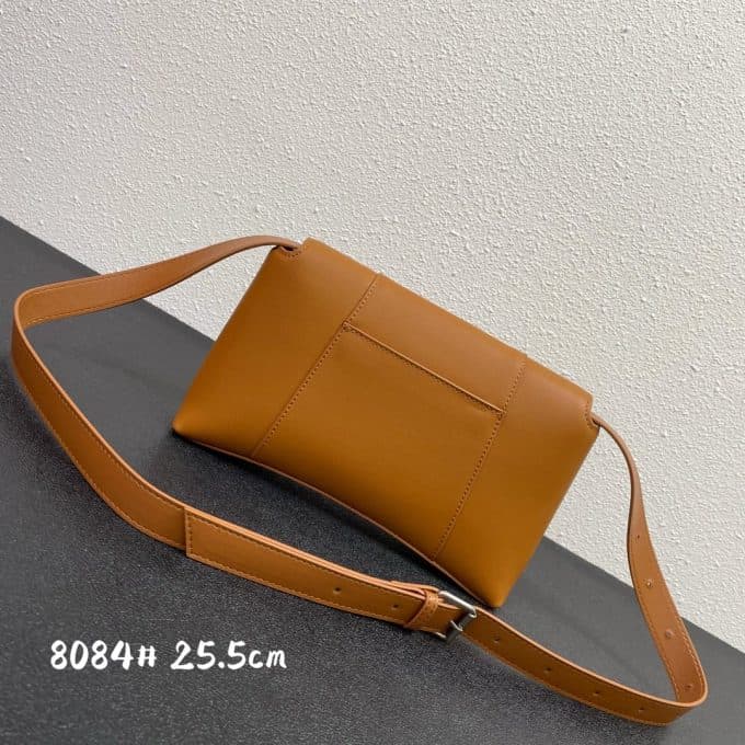 バレンシアガバッグコピー 定番人気2022新品 BALENCIAGAレディース ショルダーバッグ - 画像 (3)