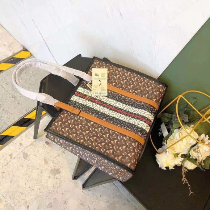 2019秋冬大人気バーバリー(BURBERRY)☆レディース トートバッグコピー☆絶品定番商品!今から活躍!絶賛発売中！♪♪ - 画像 (7)