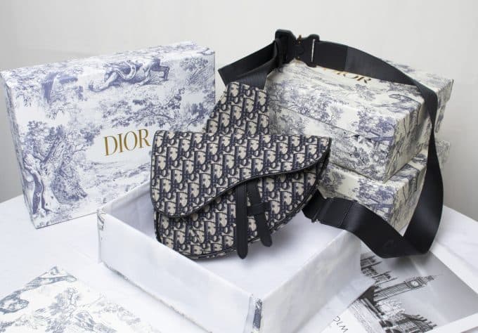 ディオールバッグコピー 定番人気2021新品 Dior 男女兼用 ボディバッグ