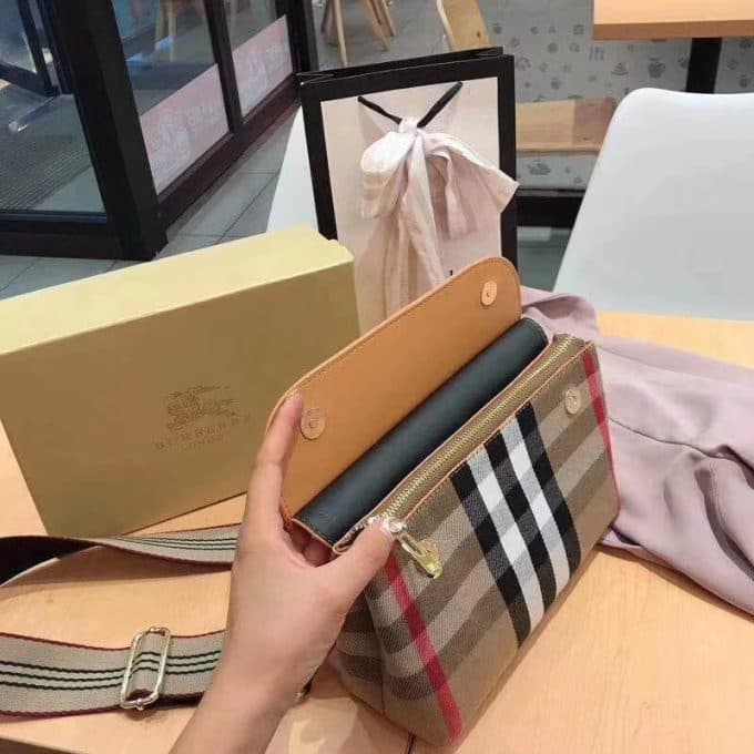 2019秋冬定番商品バーバリー(BURBERRY)☆レディースウエストポーチコピー☆爆発人気商品!数量限定発表★♫♪ - 画像 (8)