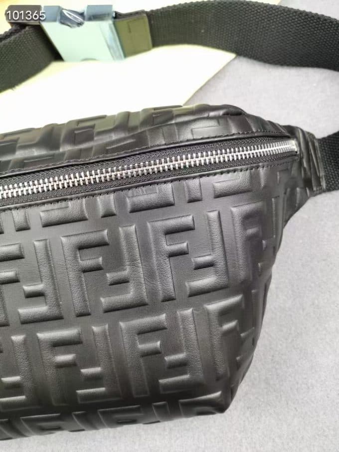 フェンディバッグコピー 2021新品注目度NO.1 FENDI メンズ ボディバッグ - 画像 (3)